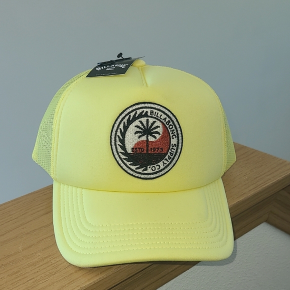 Billabong Sunshine Trucker Cap - Picture 1 of 4